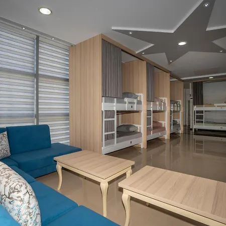 Hostel Mani